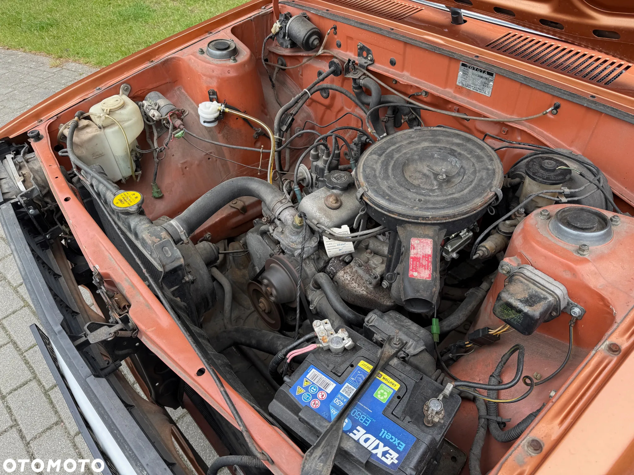 Toyota Corolla - 25