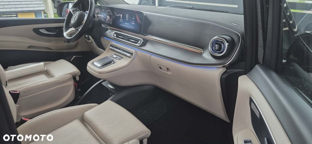 Mercedes-Benz Klasa V 250 d 4-Matic Avantgarde 9G-Tronic (d³ugi) - 4