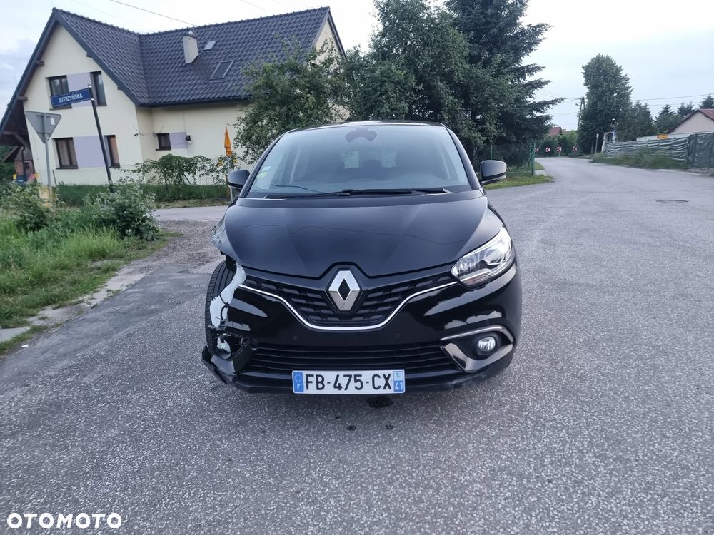 Renault Scenic Energy dCi 110 S&S Paris - 12