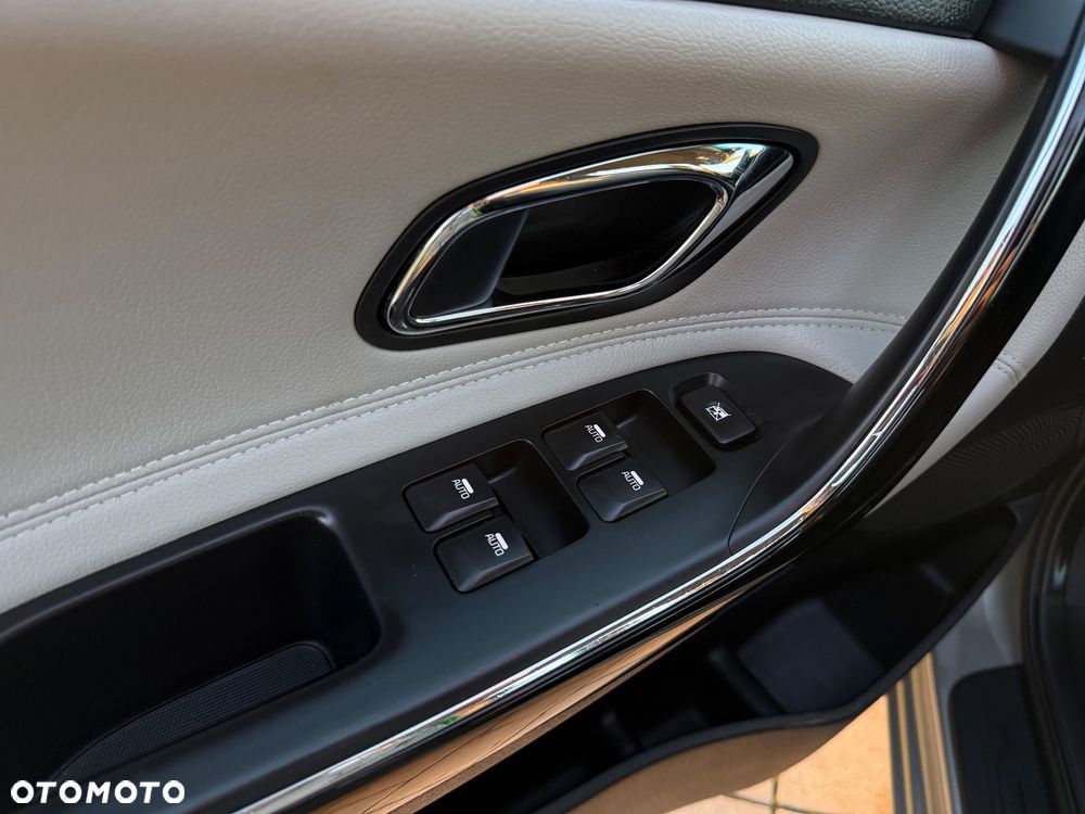 Kia Ceed Cee'd 1.6 GDI Business Line - 13