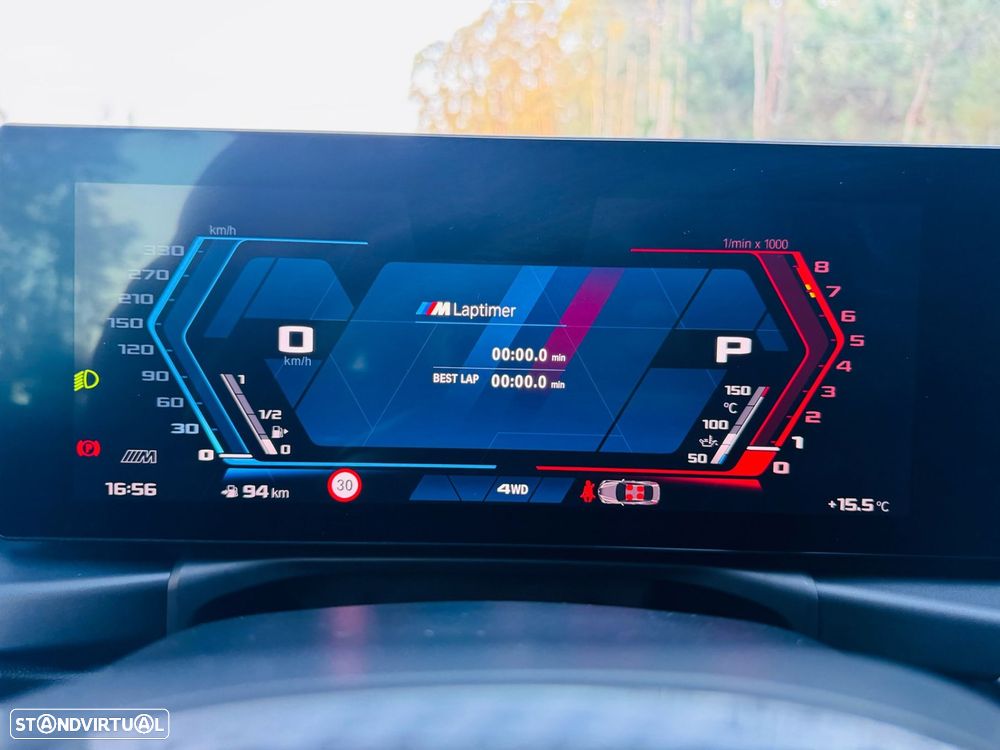 BMW M4 Competition xDrive - 37