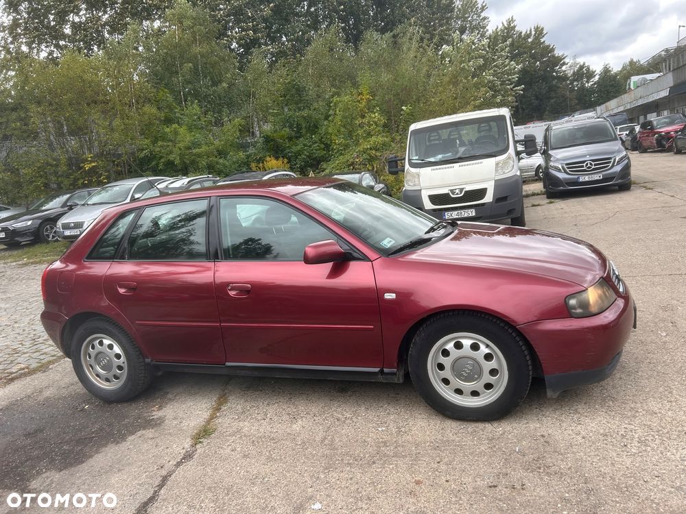 Audi A3 1.9 TDI Ambition - 2