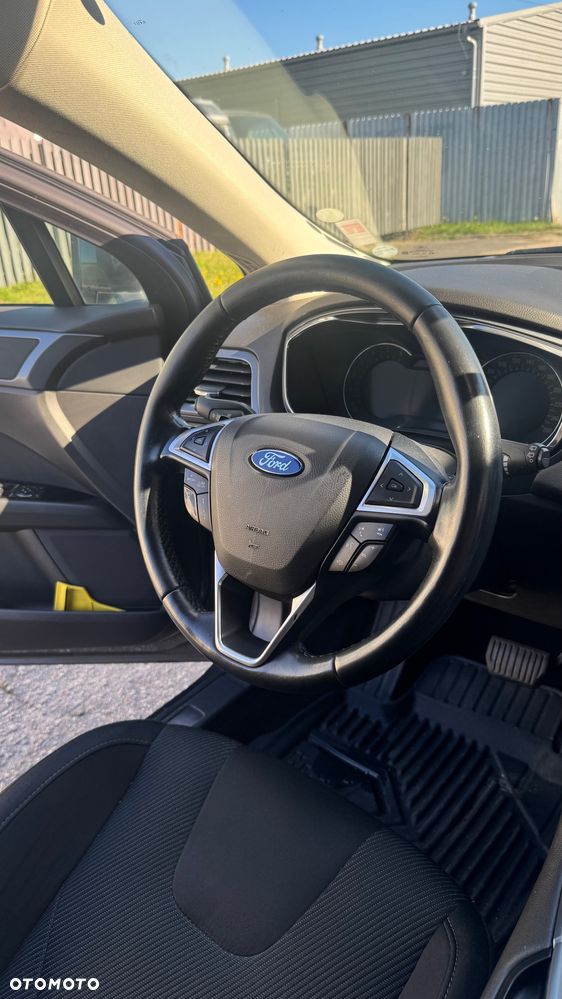 Ford Mondeo 2.0 TDCi Titanium PowerShift - 16