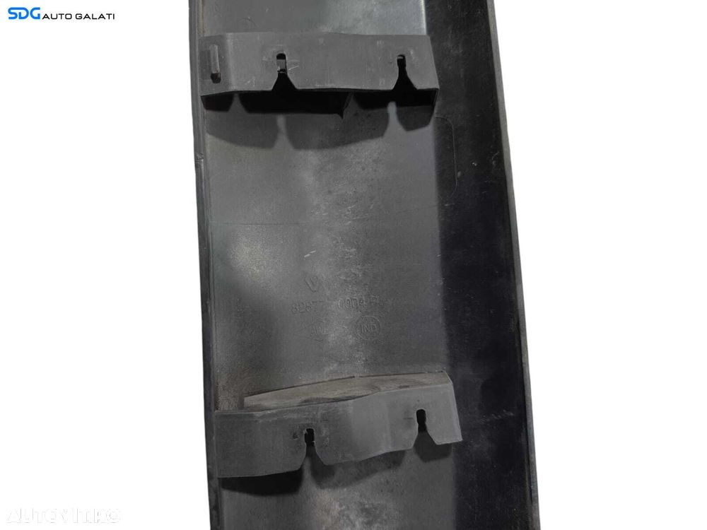 Bandou Ornament Plastic de pe Usa Portiera Stanga Spate Renault Megane 3 2008 - 2015 Cod 828770004R [L6419] - 2