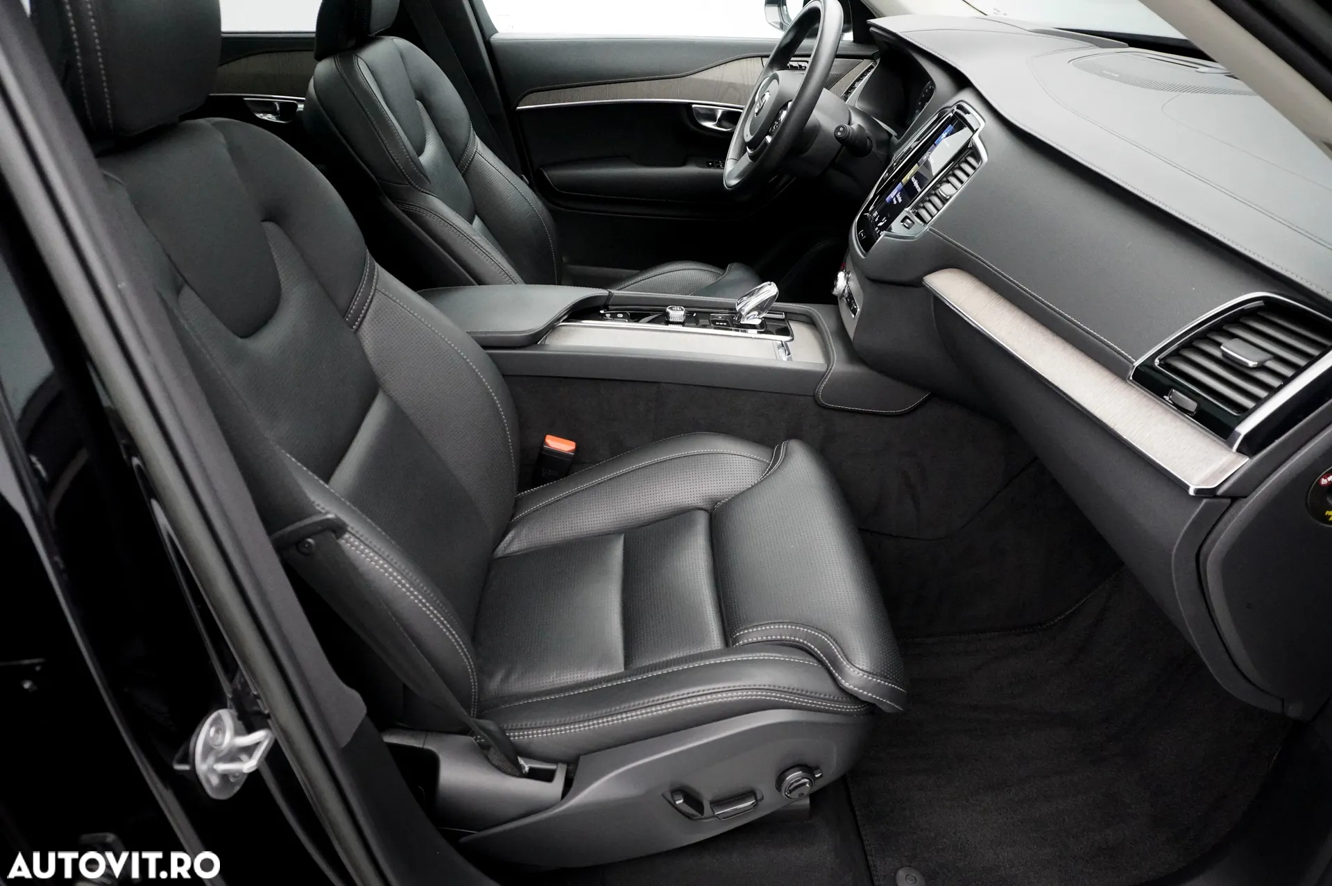 Volvo XC 90 Recharge T8 eAWD Inscription - 13