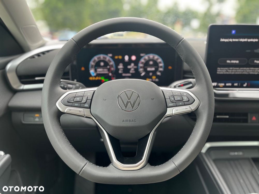 Volkswagen T-Roc 1.5 eTSI OPF DSG Life - 16