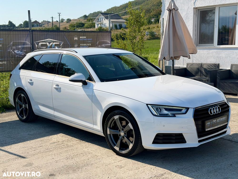 Audi A4 Avant 30 TDI S tronic design - 1