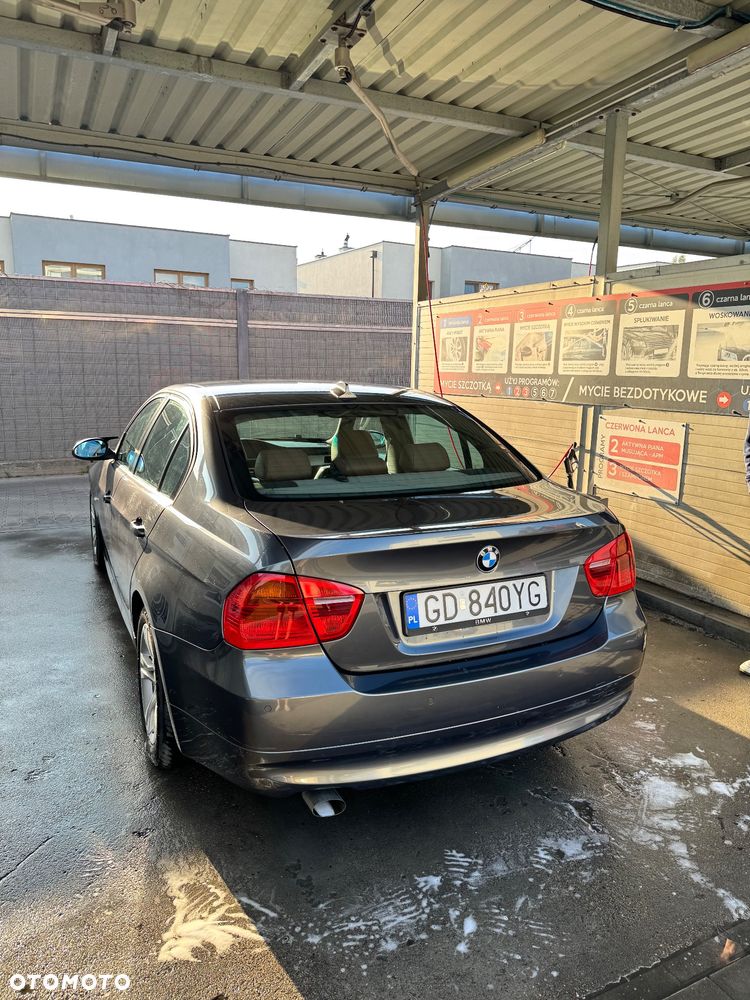 BMW Seria 3 - 12