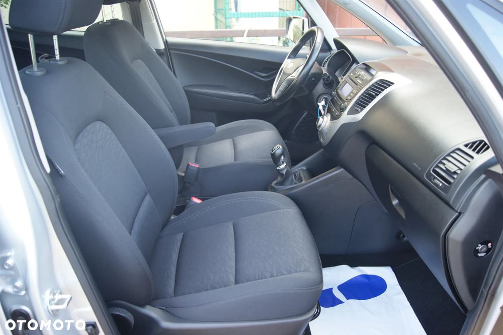 Hyundai ix20 1.4 blue Passion - 24