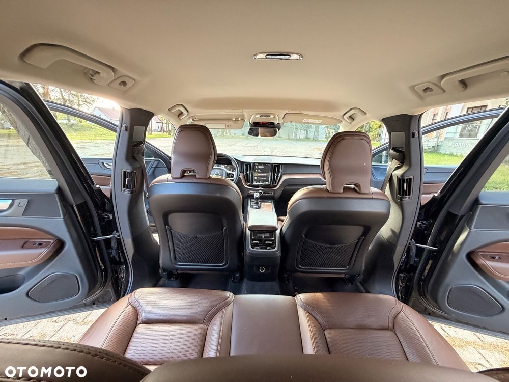 Volvo XC 60 - 11