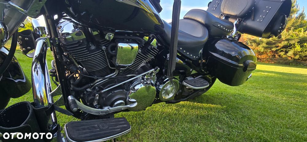 Yamaha Road Star - 17