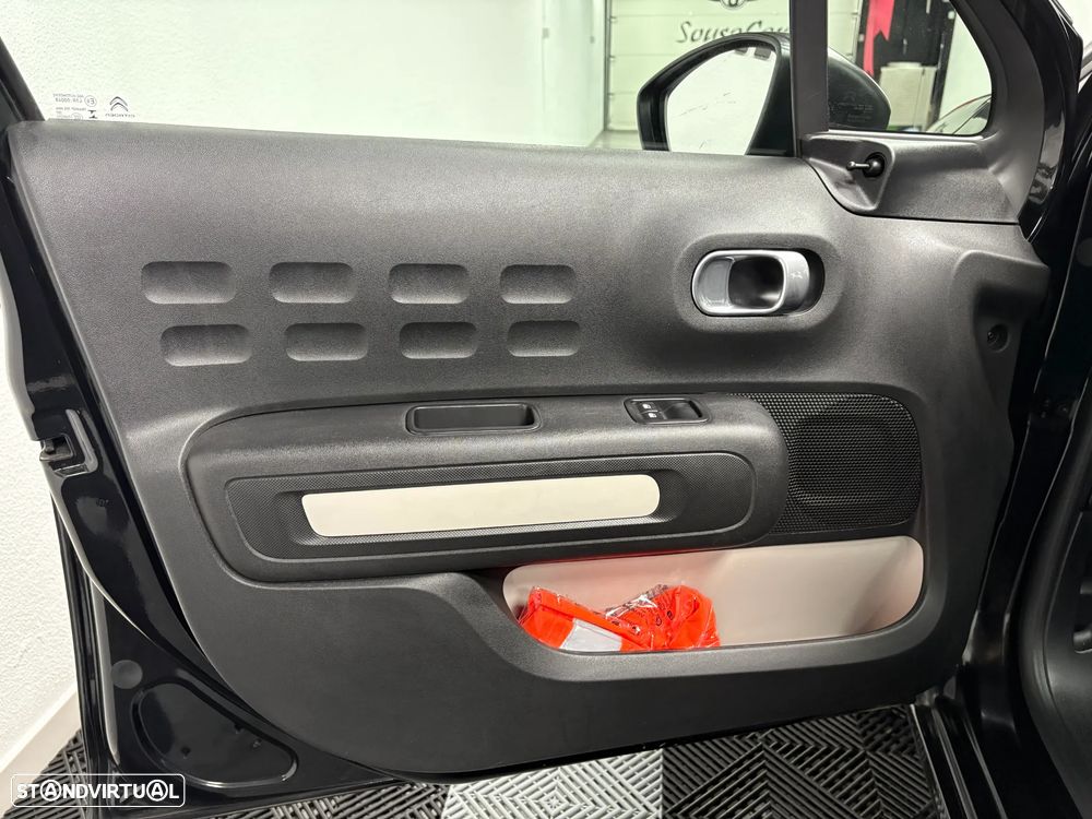 Citroën C3 1.2 PureTech Feel - 21