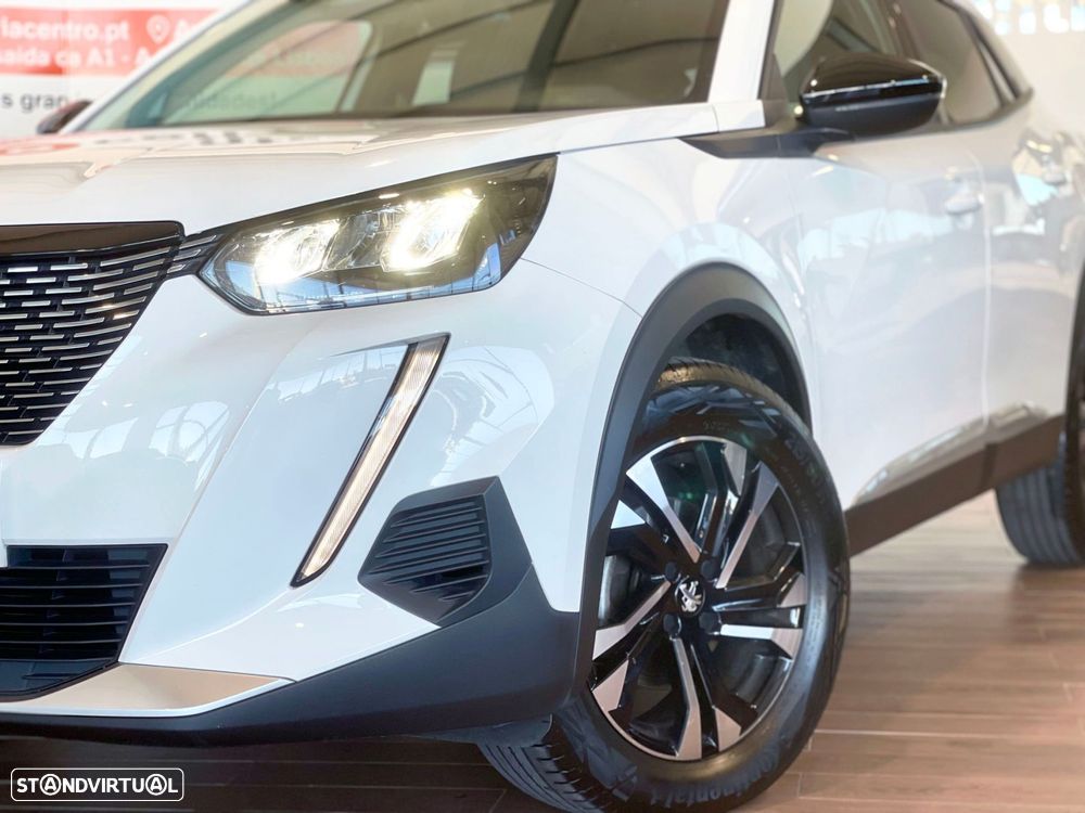 Peugeot 2008 1.2 PureTech Allure EAT8 - 6