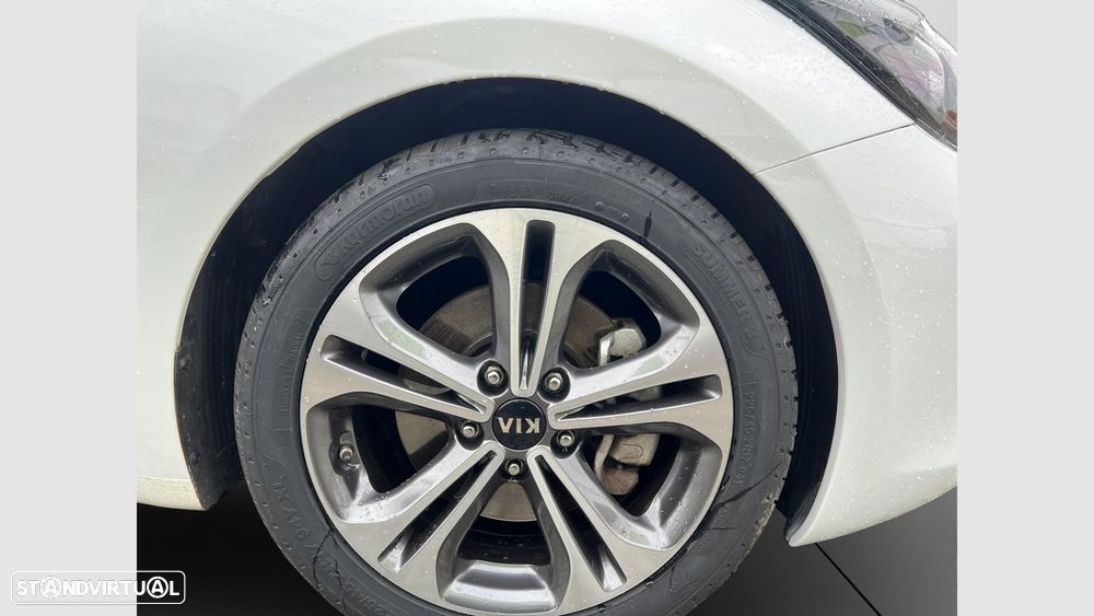 Kia Ceed SW 1.0 T-GDI GT Line - 8