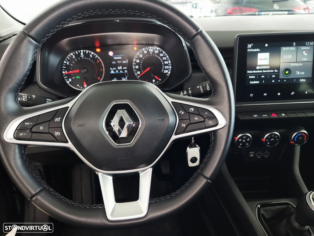 Renault Clio - 27