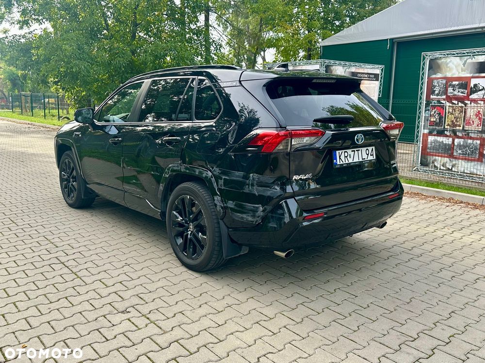 Toyota RAV4 2.5 Hybrid Black Edition by JBL 4x4 - 6