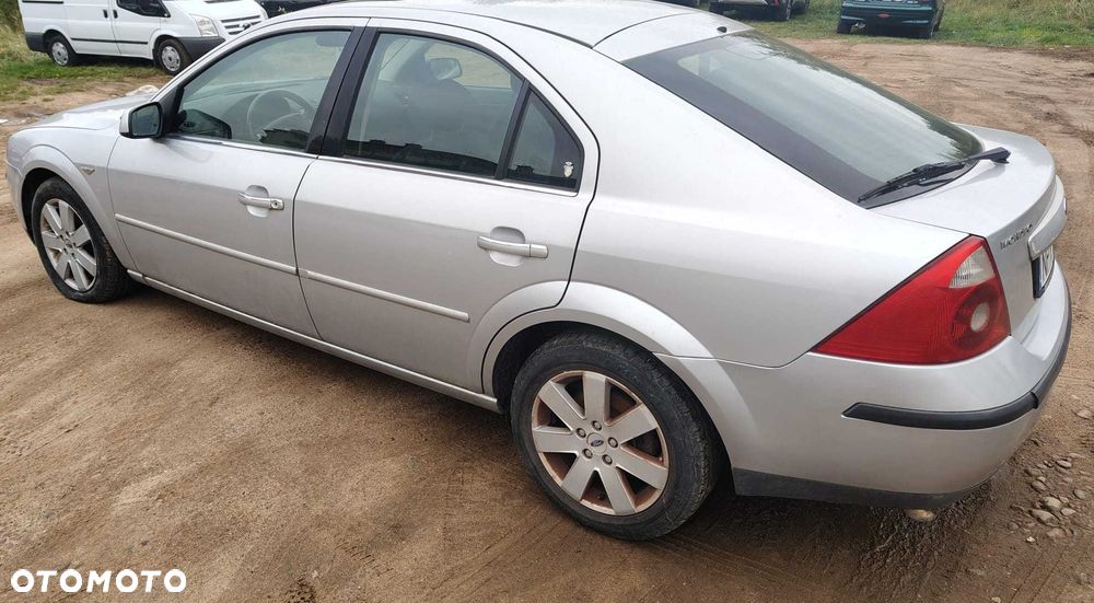Ford Mondeo 2003 photo 5