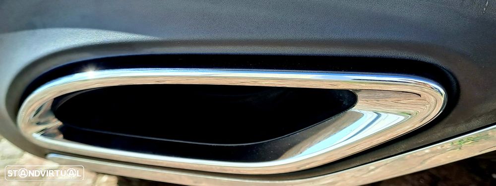 Mercedes-Benz A 180 d AMG Line Aut. - 53