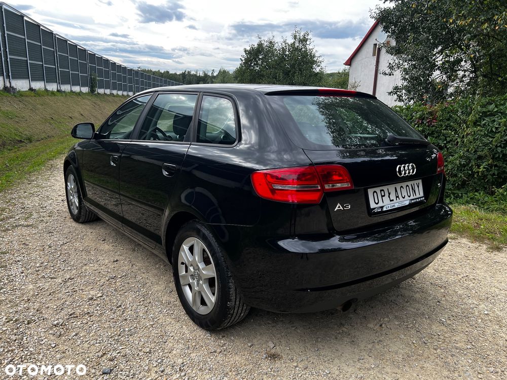 Audi A3 Sportback 1.6 Ambiente - 3