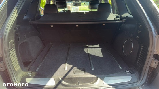 Jeep Grand Cherokee - 13