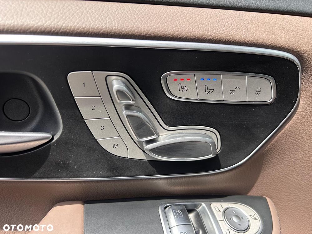 Mercedes-Benz Klasa V 300 d 4-Matic 9G-Tronic Avantgarde (ekstra d³) - 18