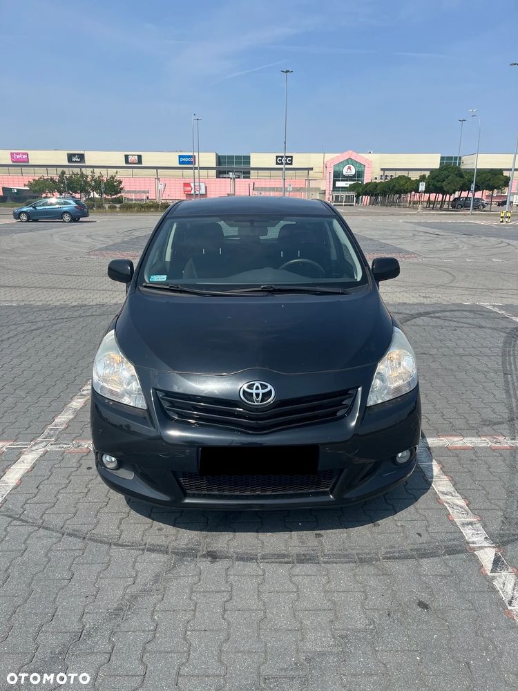 Toyota Verso 1.8 Prestige EU5 - 2