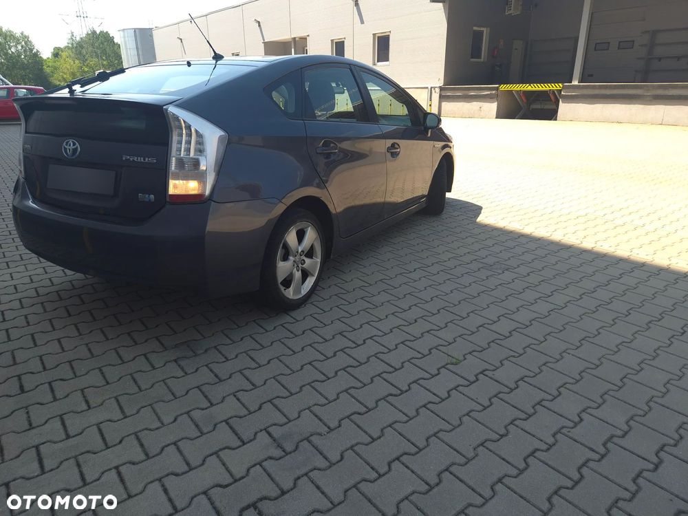 Toyota Prius 1.5 VVT-i Prestige - 9