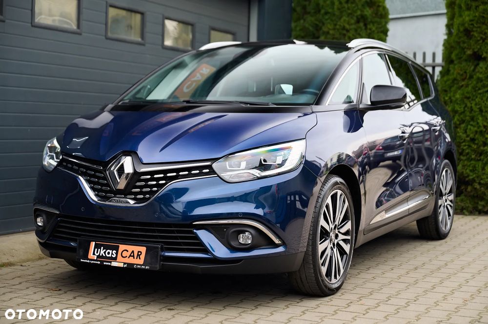 Renault Grand Scenic - 36