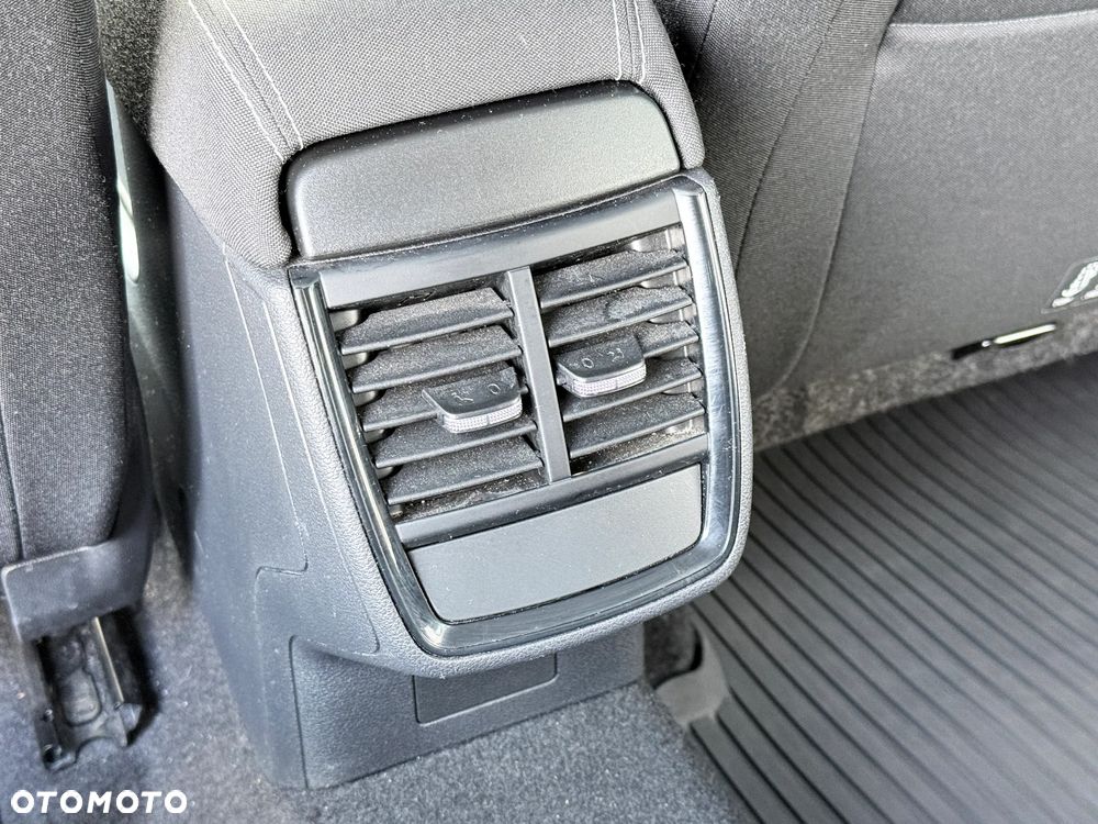 Skoda Scala 1.0 TSI Ambition - 33
