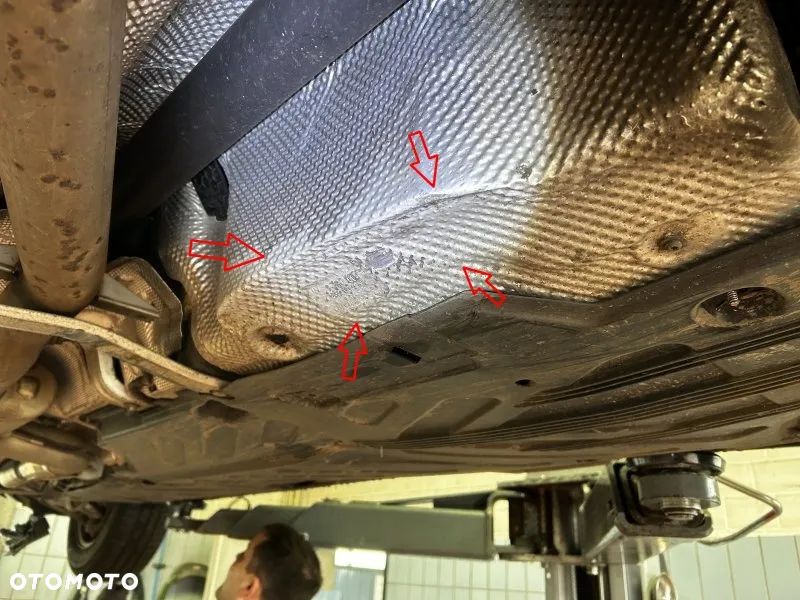 Mercedes-Benz Klasa C 220 (BlueTEC) d Exclusive - 31