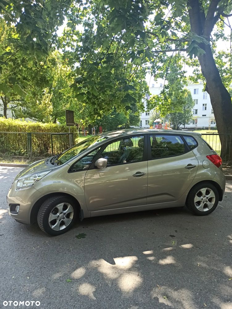 Kia Venga 1.6 XL - 4