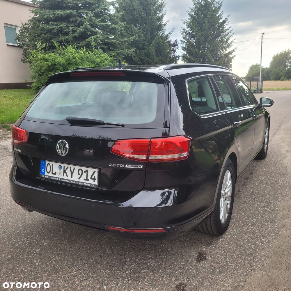 Volkswagen Passat - 8