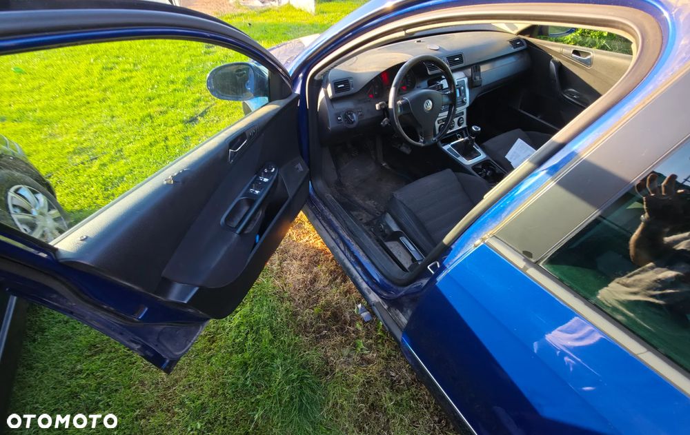 Volkswagen Passat 2.0 TDI Sportline - 3