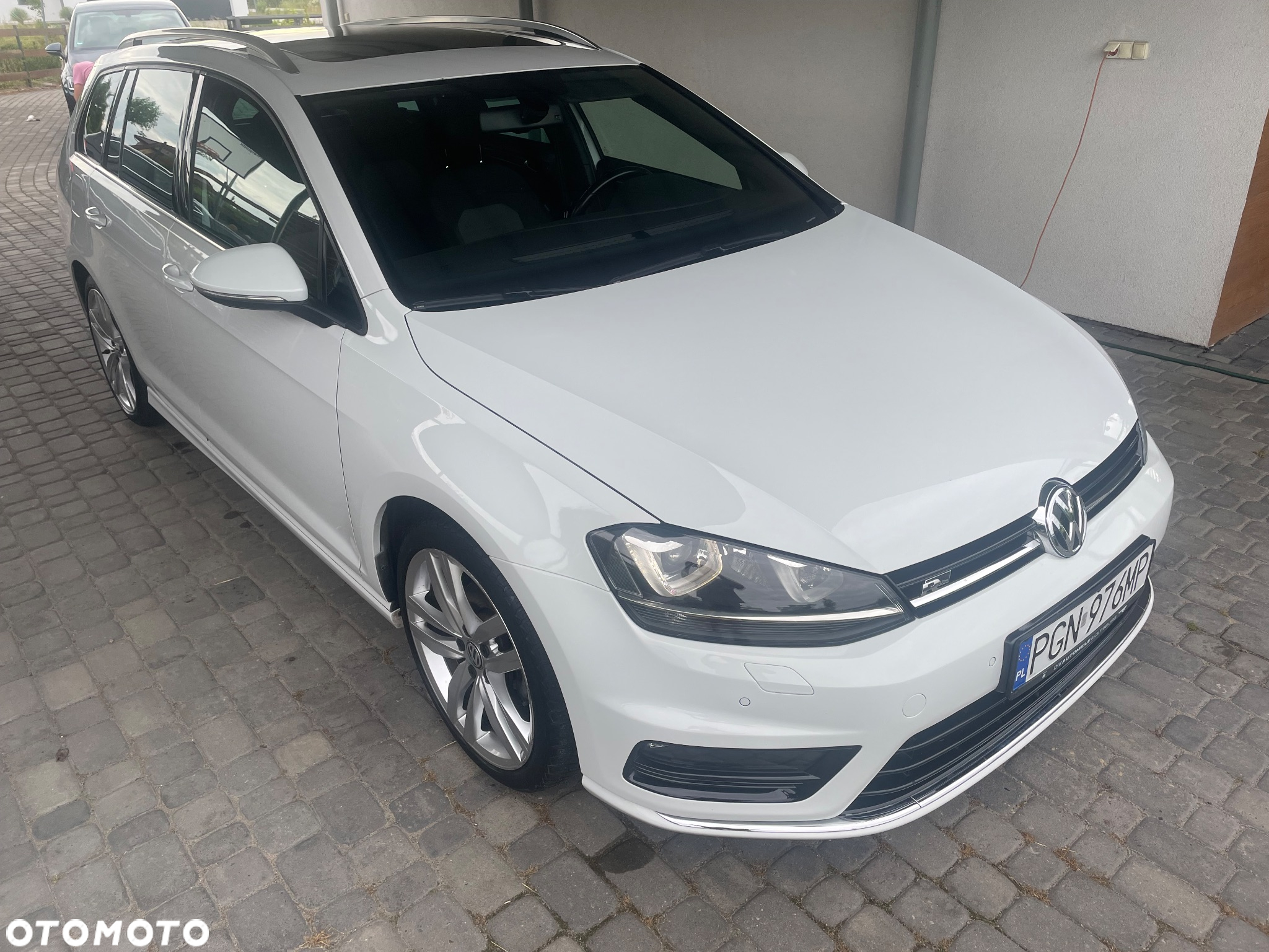Volkswagen Golf - 14