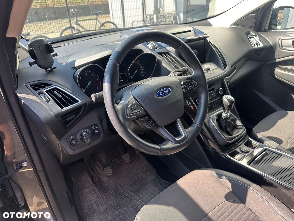 Ford Kuga 2.0 TDCi AWD Trend - 23