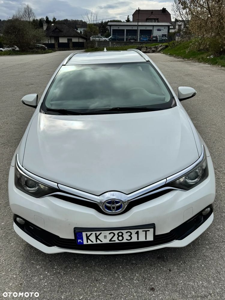 Toyota Auris - 5