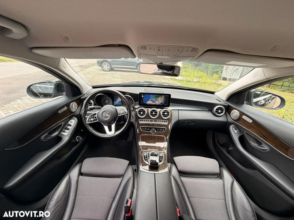 Mercedes-Benz C - 7