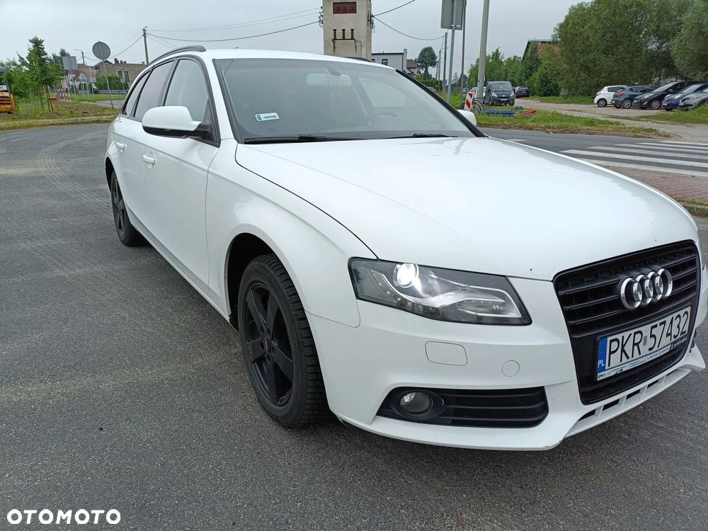 Audi A4 Avant 2.0 TDI DPF Ambition - 2