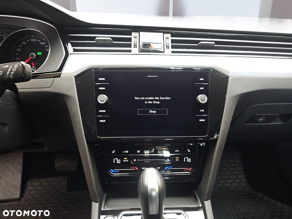 Volkswagen Passat Variant 1.5 TSI EVO Business DSG - 18