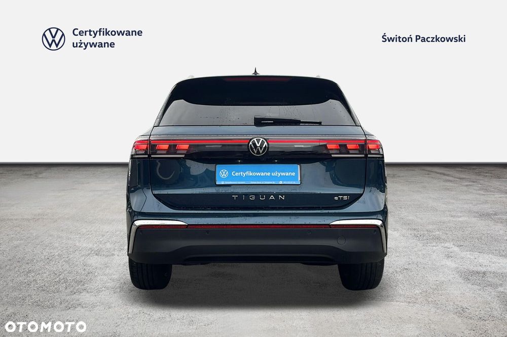 Volkswagen Tiguan - 5