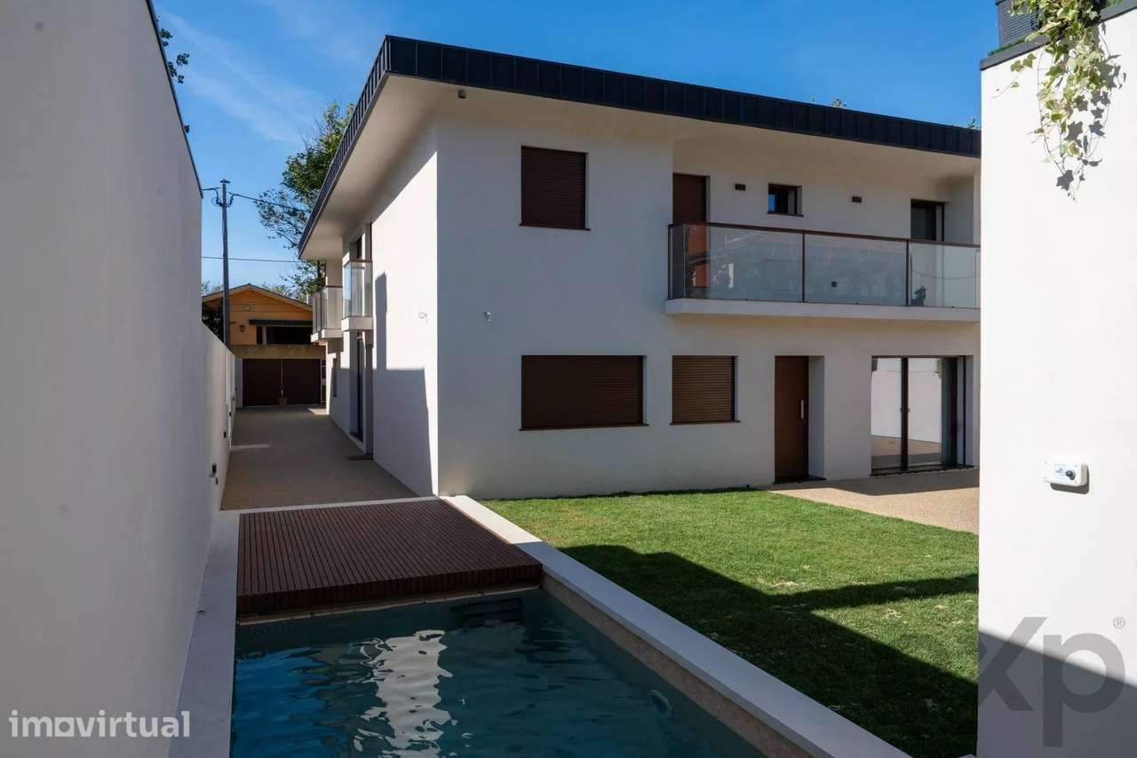 Moradia Isolada de Luxo | Miramar | 150m da Praia - Grande imagem: 2/60