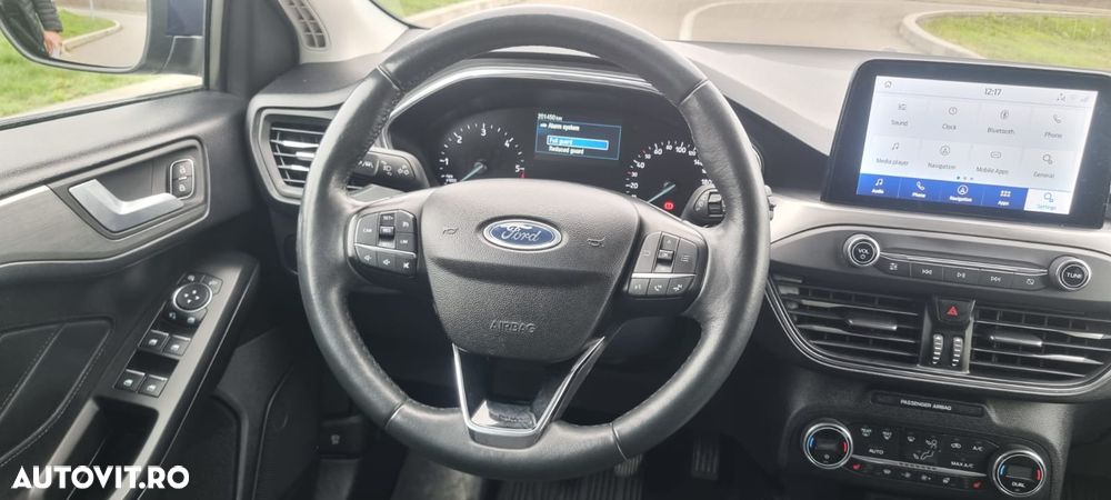 Ford Focus 2.0 EcoBlue Titanium - 9