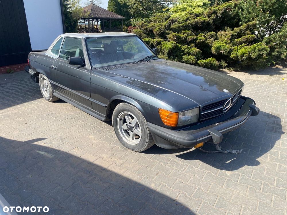Mercedes-Benz SL - 1