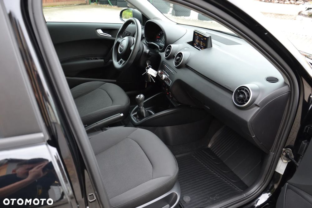 Audi A1 Sportback 1.4 TFSI sport - 25