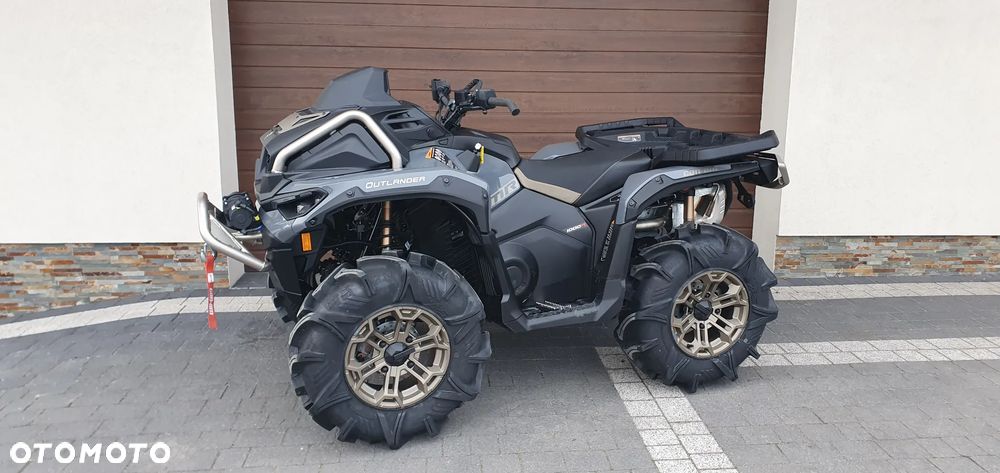 Can-Am Outlander - 1