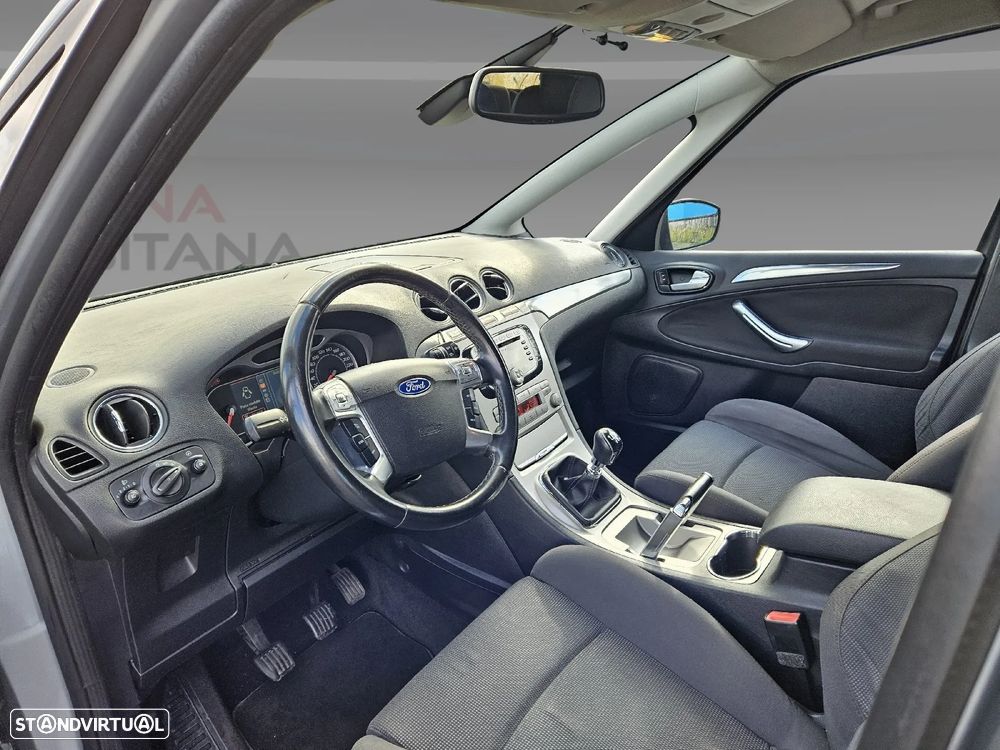 Ford S-Max 1.8 TDCi Titanium 7L - 29