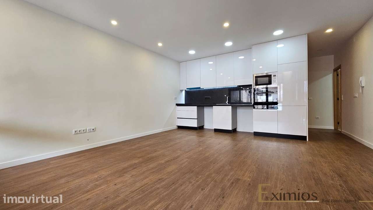 Apartamento T2 remodelado, em Vila do Conde - Grande imagem: 2/7