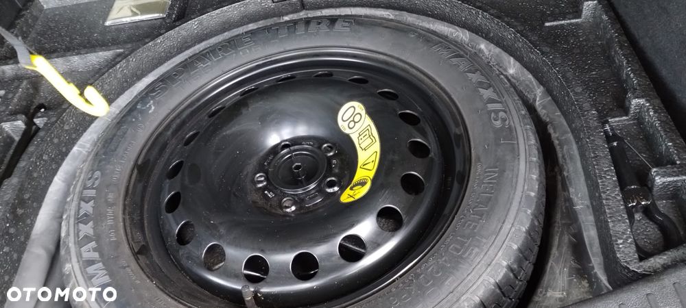 Ford Kuga 2.0 TDCi 4x4 Titanium - 38