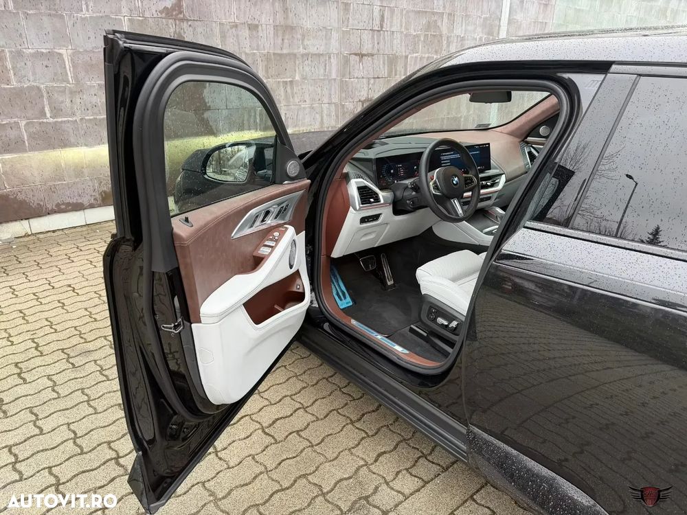 BMW XM 50e - 13