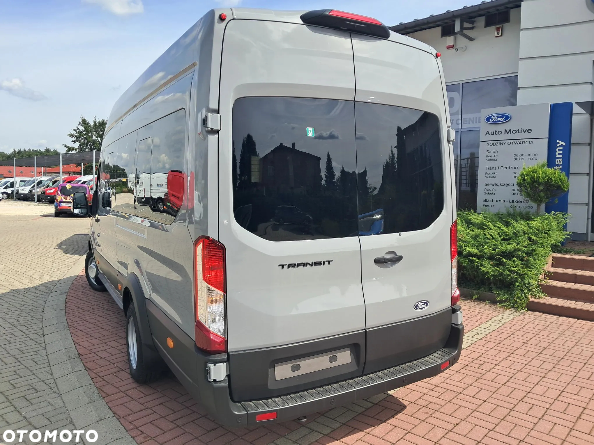 Ford Transit Autobus 18 osobowy - 8